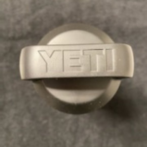 Peloton Yeti Chug Rambler - Black - Picture 3 of 3